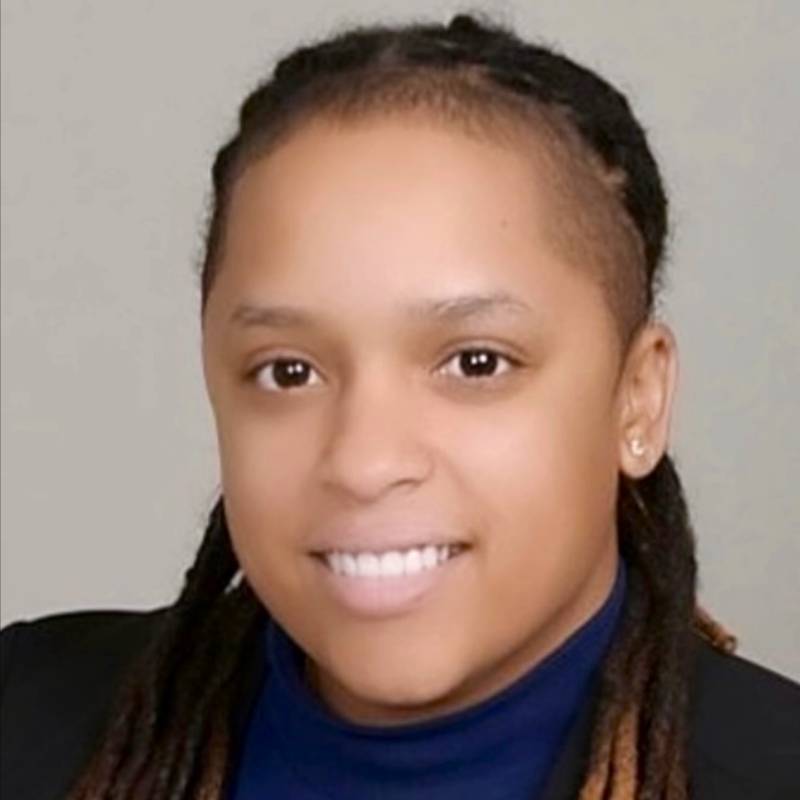Amber Reyes - Account Manager